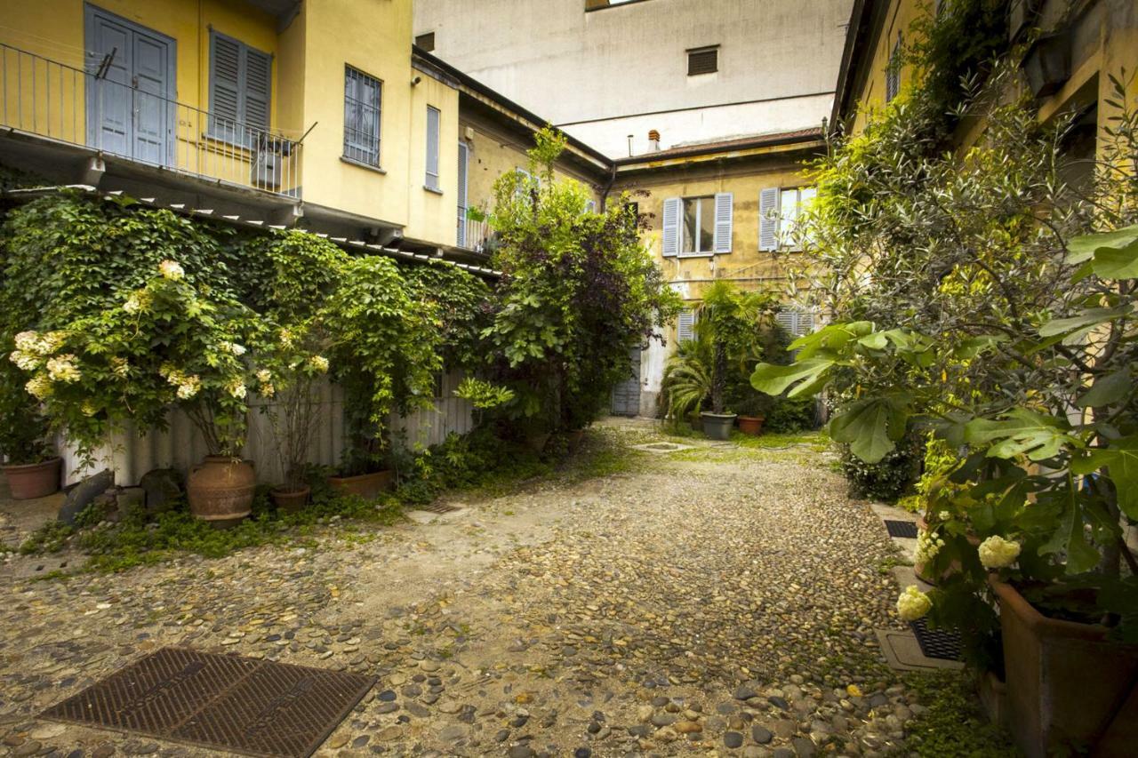 Antico Borgo Apartment Milan Bagian luar foto